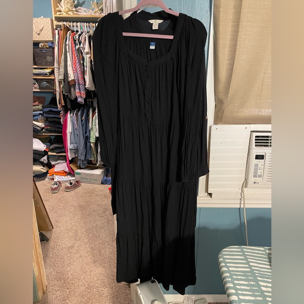Square neck dress